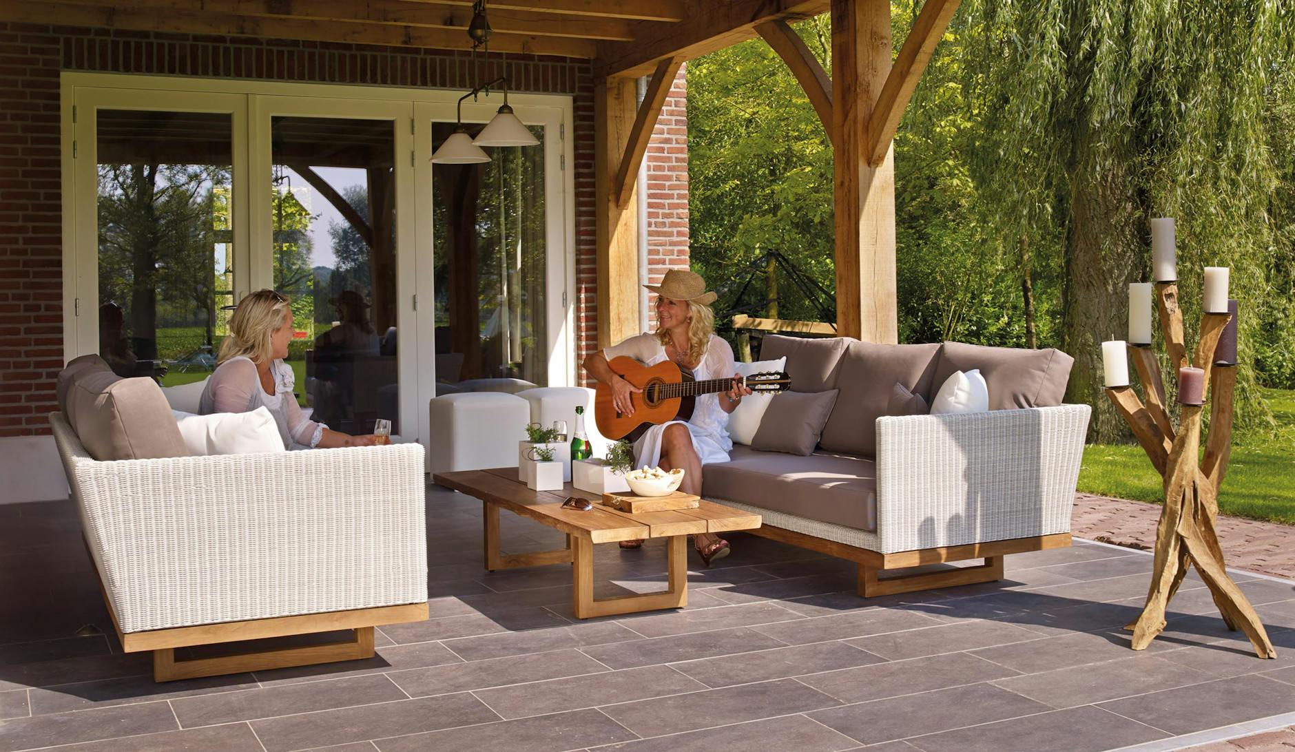 SUNTIME Outdoor Patio Furniture Set: Transform Your Backyard Into a Luxury Resort
